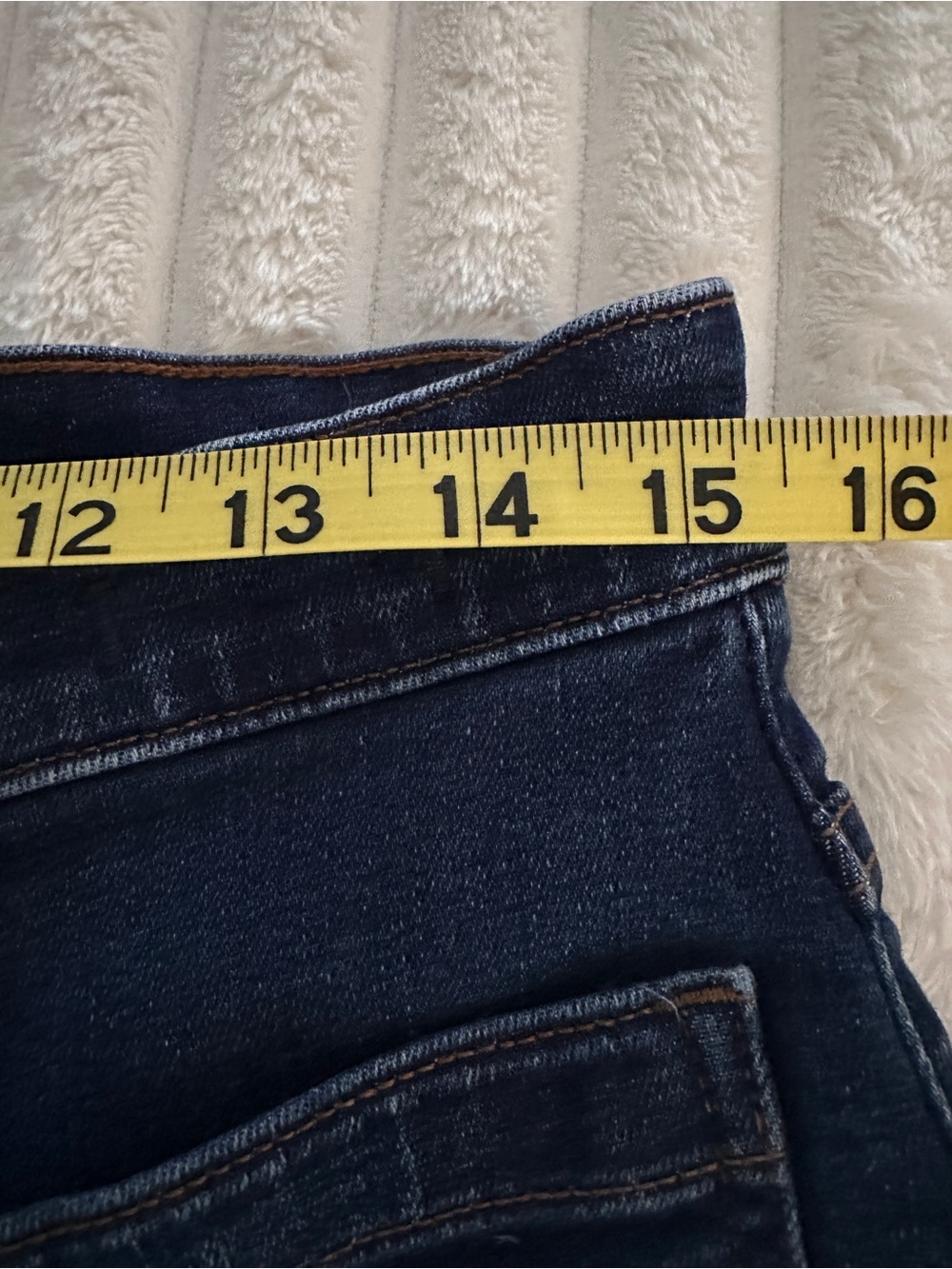 Madewell The Emmett Dark Blue Wide-Leg High-Rise Patch Pocket Jeans - Picture 7 of 11
